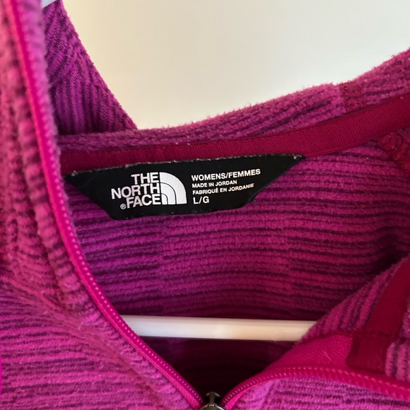 The North Face Fuchsia Hooded Jacket - Picture 2 of 4